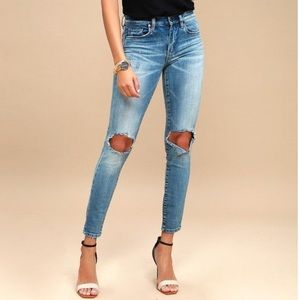 BlankNYC the bond distressed skinny jeans